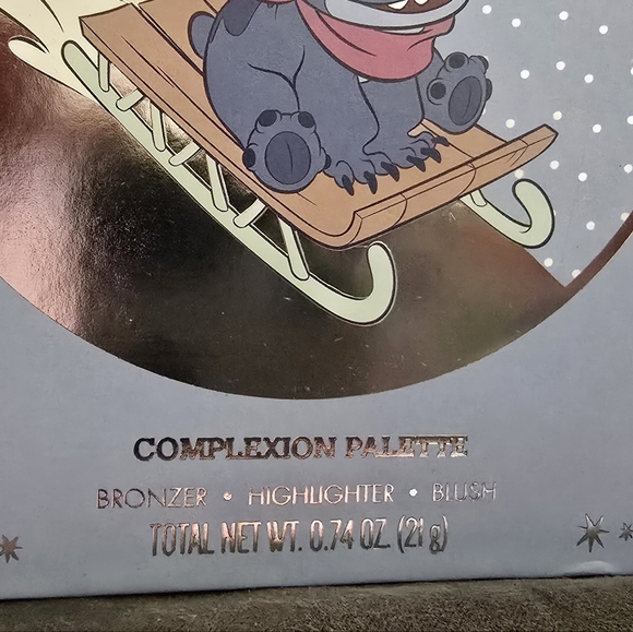 NEW DISNEY STITCH Complexion Palette 6 Shades of Bronzer, Highlighter, Blush - Picture 3 of 12